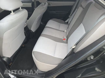 2019 Toyota Corolla LE Sedan - miniatura 13