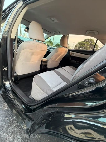2019 Toyota Corolla LE Sedan - miniatura 12