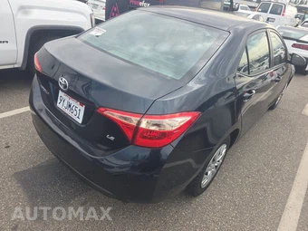 2019 Toyota Corolla LE Sedan - miniatura 4