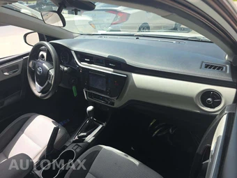2019 Toyota Corolla LE Sedan - miniatura 19