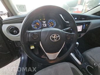 2019 Toyota Corolla LE Sedan - miniatura 10