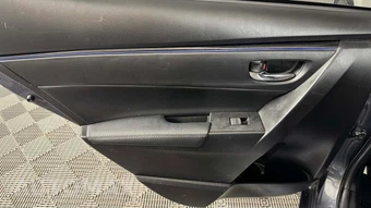 2019 Toyota Corolla SE Sedan - miniatura 24