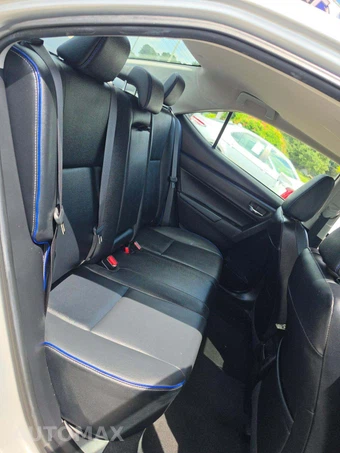 2019 Toyota Corolla XSE Sedan - miniatura 16