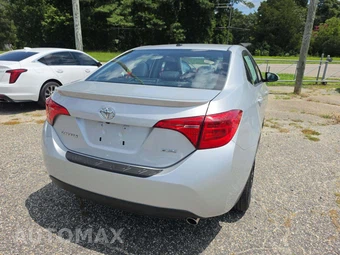 2019 Toyota Corolla XSE Sedan - miniatura 3