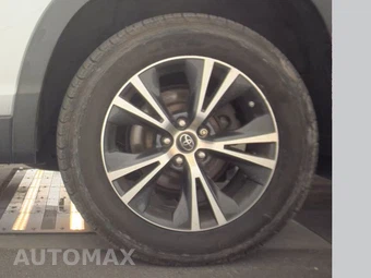 2019 Toyota Highlander LE – miniatura 12