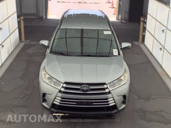 2019 Toyota Highlander LE – miniatura 2
