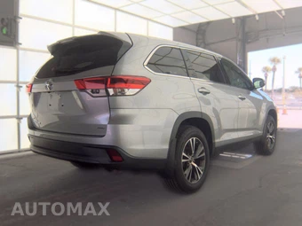 2019 Toyota Highlander LE – miniatura 5