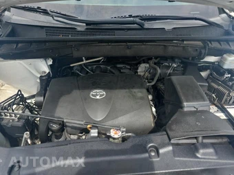2019 Toyota Highlander LE – miniatura 18