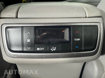 2019 Toyota Highlander LE - miniatura 22
