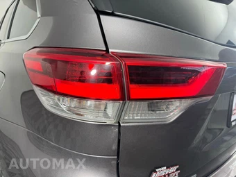 2019 Toyota Highlander LE - miniatura 26