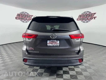 2019 Toyota Highlander LE - miniatura 6