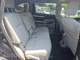 2019 Toyota Highlander LE – miniatura 14