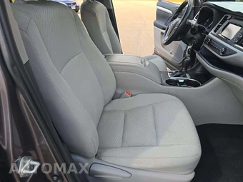2019 Toyota Highlander LE - miniatura 16