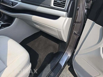 2019 Toyota Highlander LE - miniatura 17