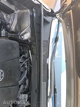 2019 Toyota Highlander LE - miniatura 23