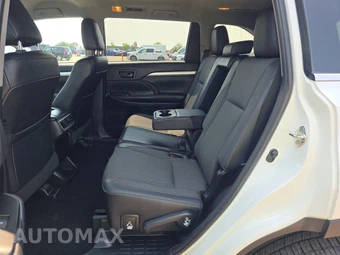 2019 Toyota Highlander LE - miniatura 13