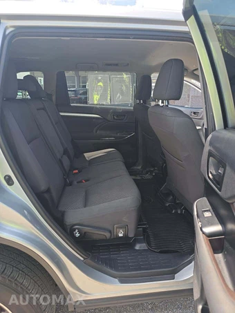 2019 Toyota Highlander LE – miniatura 14