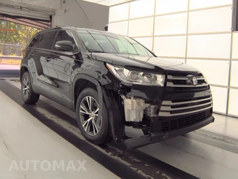 2019 Toyota Highlander LE – miniatura 3