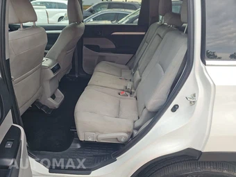 2019 Toyota Highlander LE – miniatura 13