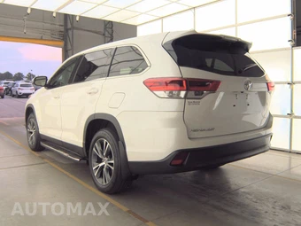 2019 Toyota Highlander LE – miniatura 6