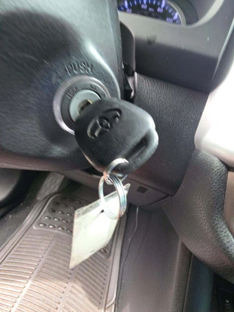 2019 Toyota Highlander LE - miniatura 8