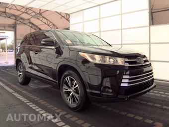 2019 Toyota Highlander LE – miniatura 3