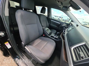 2019 Toyota Highlander LE – miniatura 8