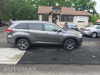 2019 Toyota Highlander LE – miniatura 4