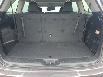 2019 Toyota Highlander LE – miniatura 17