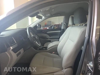 2019 Toyota Highlander LE – miniatura 7