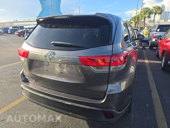 2019 Toyota Highlander LE - miniatura 5