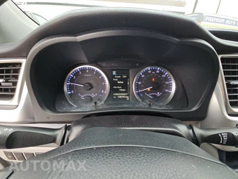 2019 Toyota Highlander LE – miniatura 12