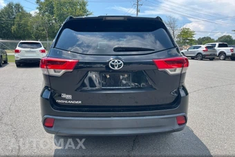 2019 Toyota Highlander LE - miniatura 8