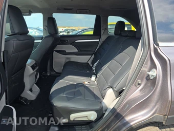 2019 Toyota Highlander LE - miniatura 13