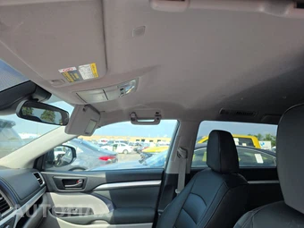 2019 Toyota Highlander LE - miniatura 19