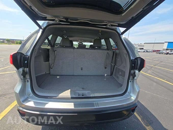 2019 Toyota Highlander LE Plus – miniatura 12