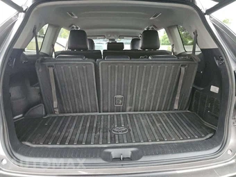 2019 Toyota Highlander LE Plus – miniatura 14