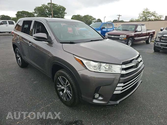 2019 Toyota Highlander LE Plus – miniatura 4