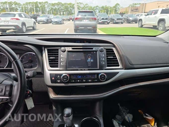 2019 Toyota Highlander LE Plus – miniatura 10