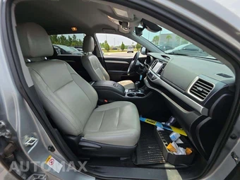 2019 Toyota Highlander LE Plus – miniatura 19