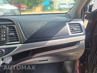2019 Toyota Highlander LE Plus – miniatura 17