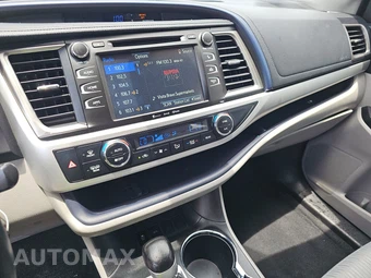 2019 Toyota Highlander LE Plus - miniatura 11