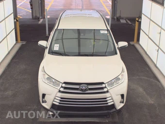 2019 Toyota Highlander LE Plus - miniatura 2