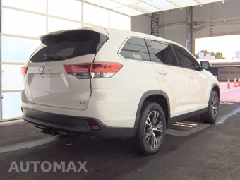 2019 Toyota Highlander LE Plus - miniatura 4