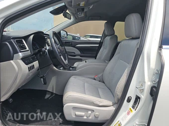 2019 Toyota Highlander LE Plus - miniatura 7