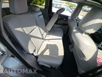 2019 Toyota Highlander Limited – miniatura 17