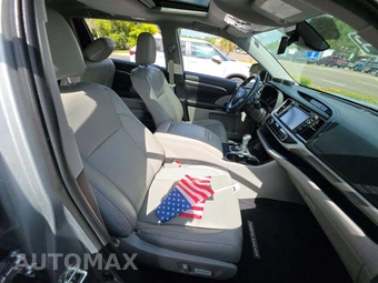 2019 Toyota Highlander Limited – miniatura 19