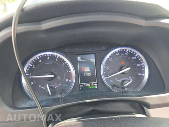 2019 Toyota Highlander Limited – miniatura 9