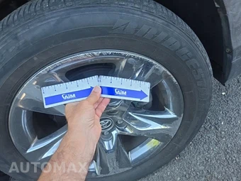 2019 Toyota Highlander Limited Platinum - miniatura 24