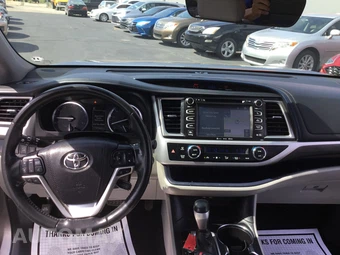 2019 Toyota Highlander Limited Platinum - miniatura 10